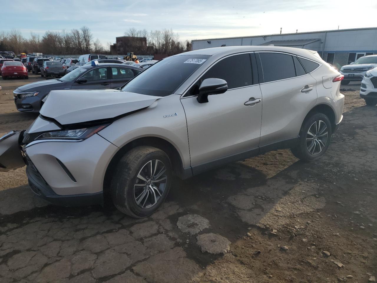 2021 Toyota Venza VIN JTEAAAAH4MJ010358