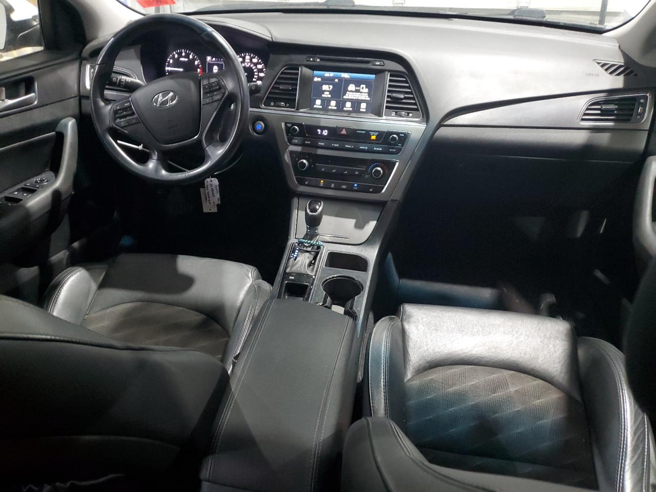 2017 Hyundai Sonata VIN 5NPE34AF3HH483232 Copart auction photo, front end / minor dent/scratches damage thumbnail 8