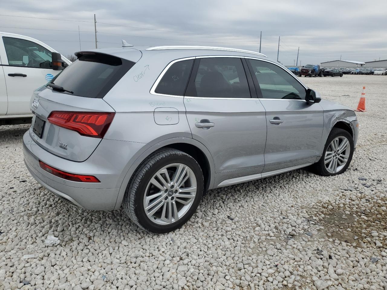 2018 Audi Q5 VIN WA1BNAFY3J2238051 Copart auction photo, front end / mechanical damage thumbnail 3