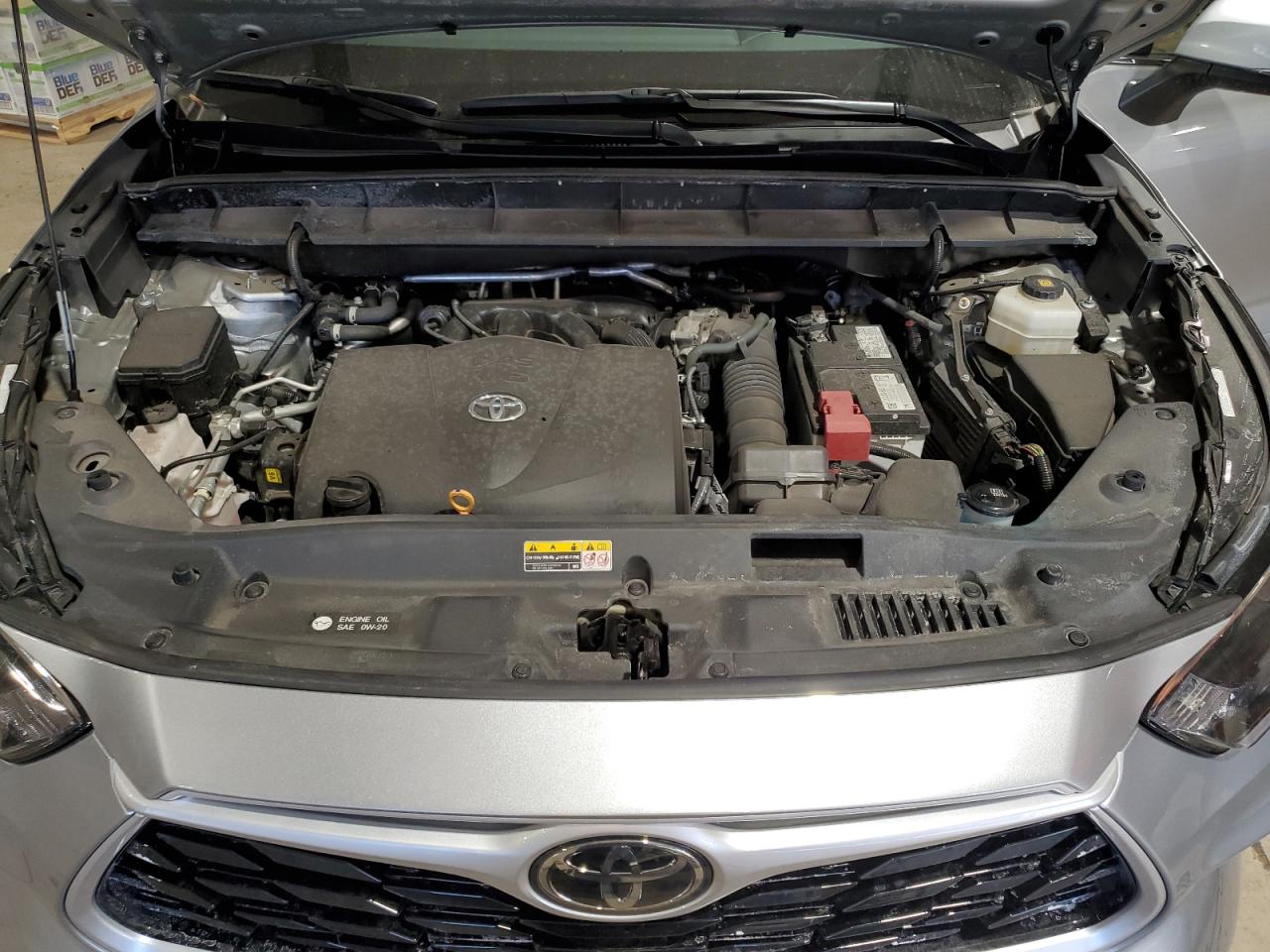 2022 Toyota Highlander VIN 5TDHZRBH8NS164424 Copart auction photo, rear end damage thumbnail 12