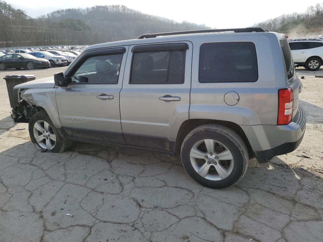 2014 Jeep Liberty (Patriot) VIN 1C4NJRBBXED817420 Copart auction photo, front end / side damage thumbnail 2