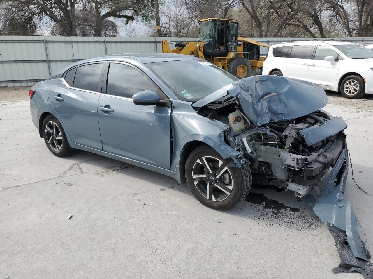 2024 Nissan Sentra VIN 3N1AB8CV7RY217586 Copart auction photo, front end / mechanical damage thumbnail 4