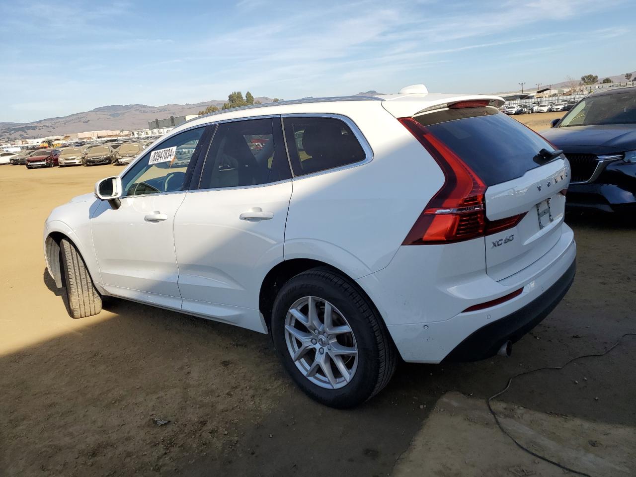 2019 Volvo XC60 VIN LYV102RK3KB382003 Copart auction photo, front end damage thumbnail 2