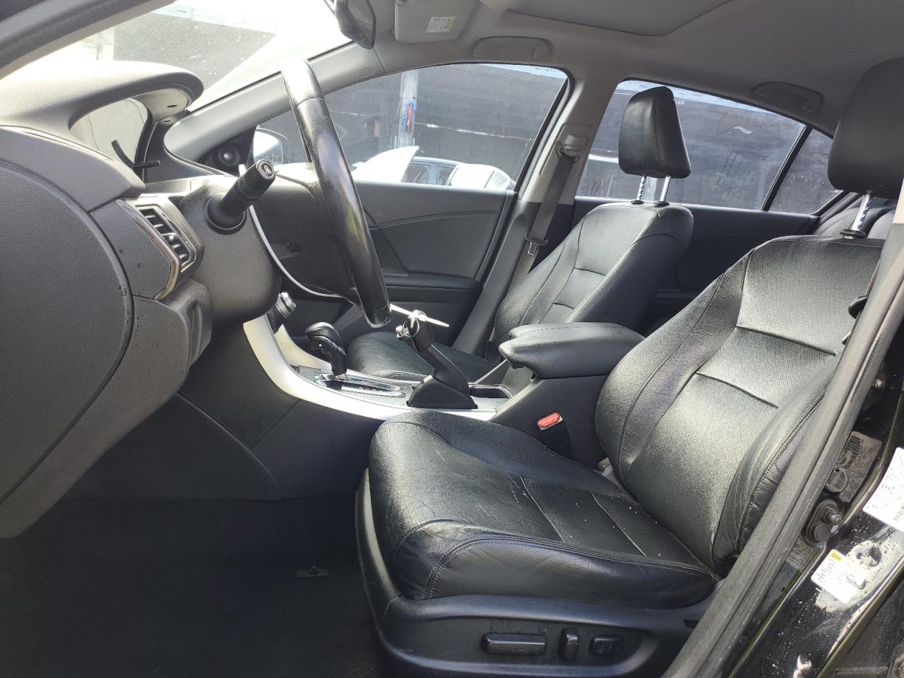 2013 Honda Accord VIN 1HGCR3F82DA013318 Copart auction photo, rear end damage thumbnail 7