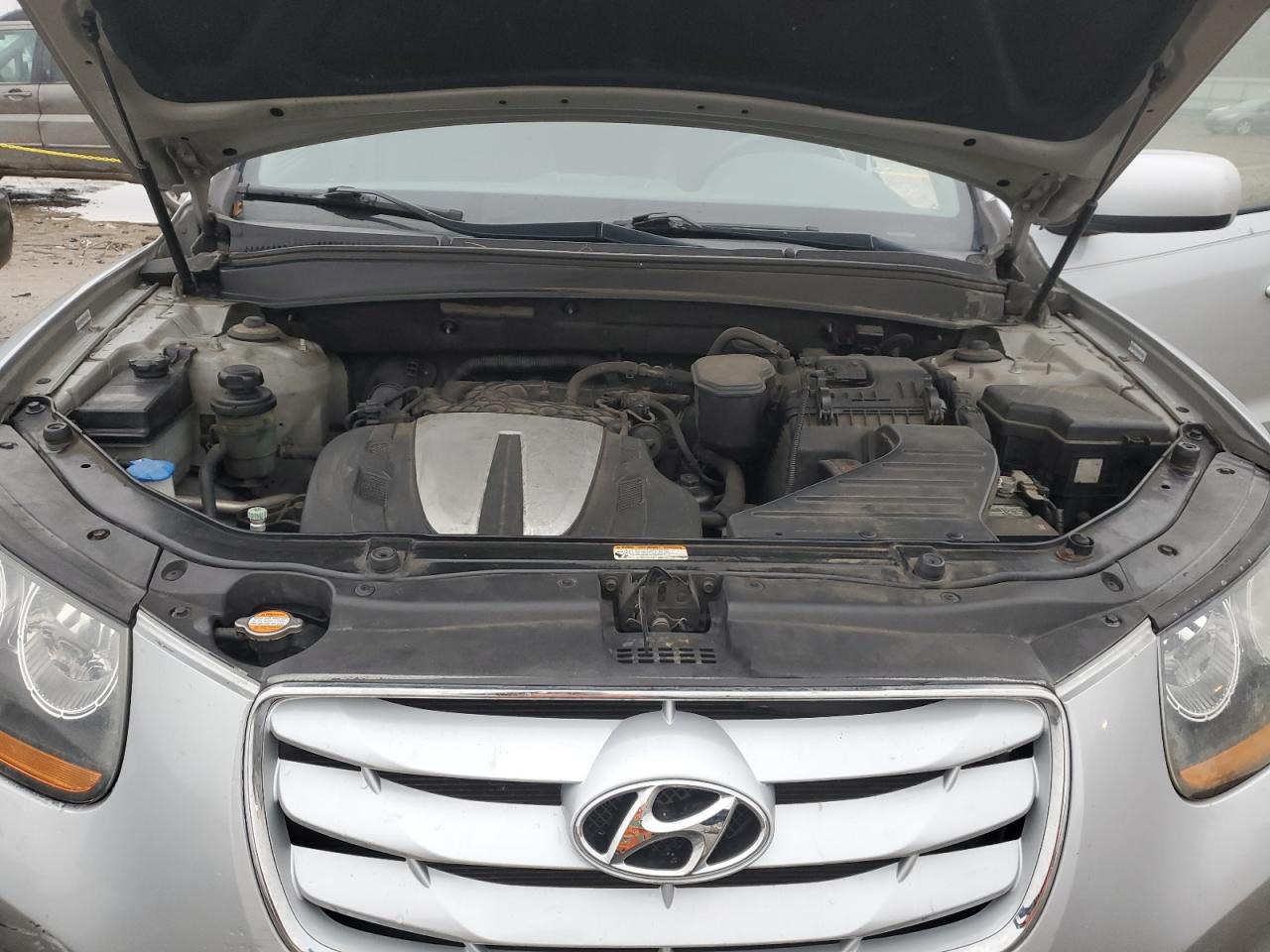 2010 Hyundai Santa Fe VIN 5NMSH4AG8AH364558 Copart auction photo, normal wear / all over damage thumbnail 11