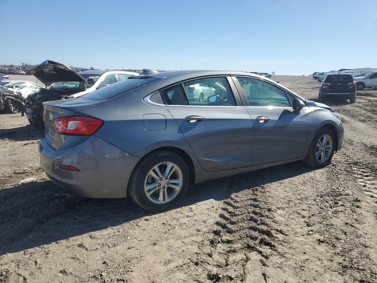 2018 Chevrolet Cruze VIN 1G1BE5SM0J7242991 Copart auction photo, front end damage thumbnail 3