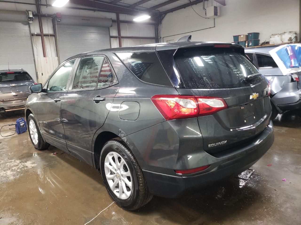 2020 Chevrolet Equinox VIN 3GNAXHEV8LS589841 Copart auction photo, front end damage thumbnail 2