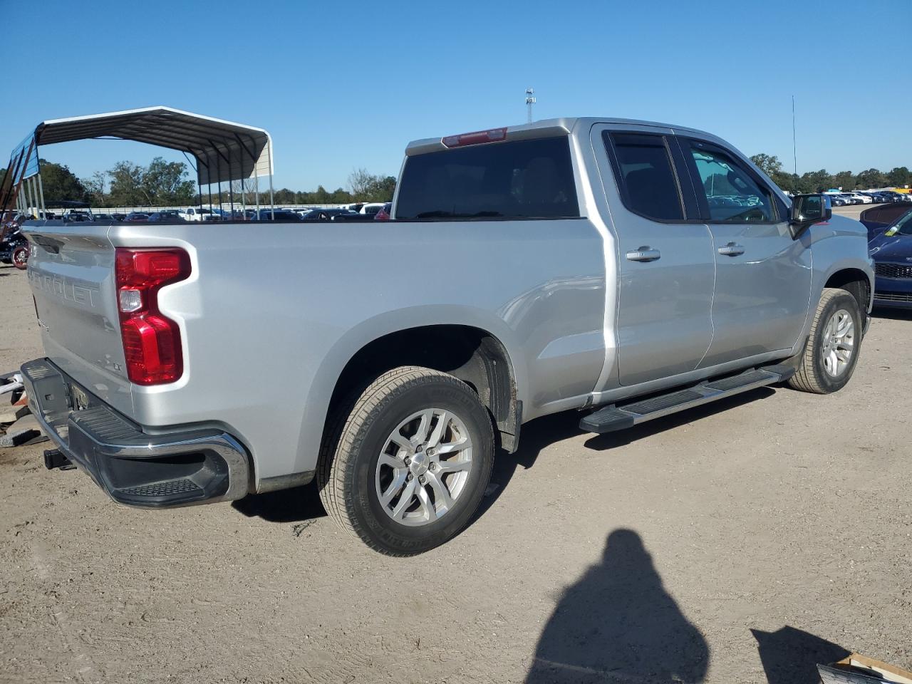 2019 Chevrolet Silverado VIN 1GCRYDED0KZ272890 Copart auction photo, side damage thumbnail 3