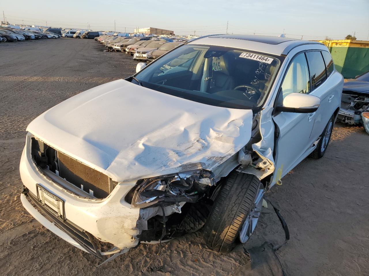 2017 Volvo XC60 VIN YV440MRU4H2000580