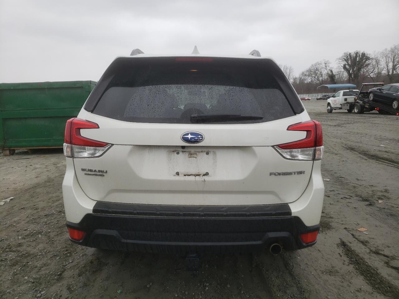 2019 Subaru Forester VIN JF2SKAUC8KH469467 Copart auction photo, front end damage thumbnail 6