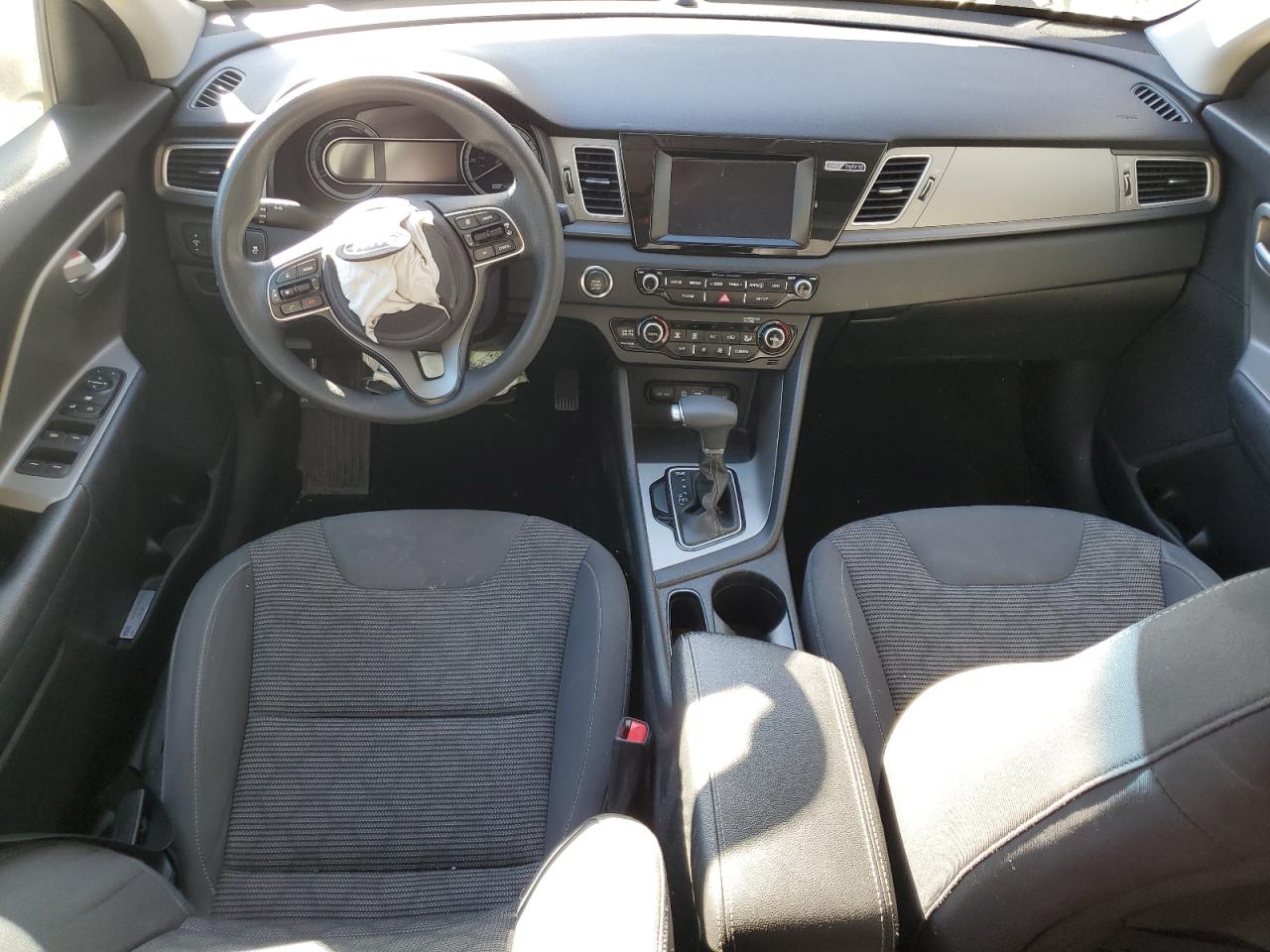 2019 KIA Niro VIN KNDCB3LC5K5219072 Copart auction photo, front end damage thumbnail 8