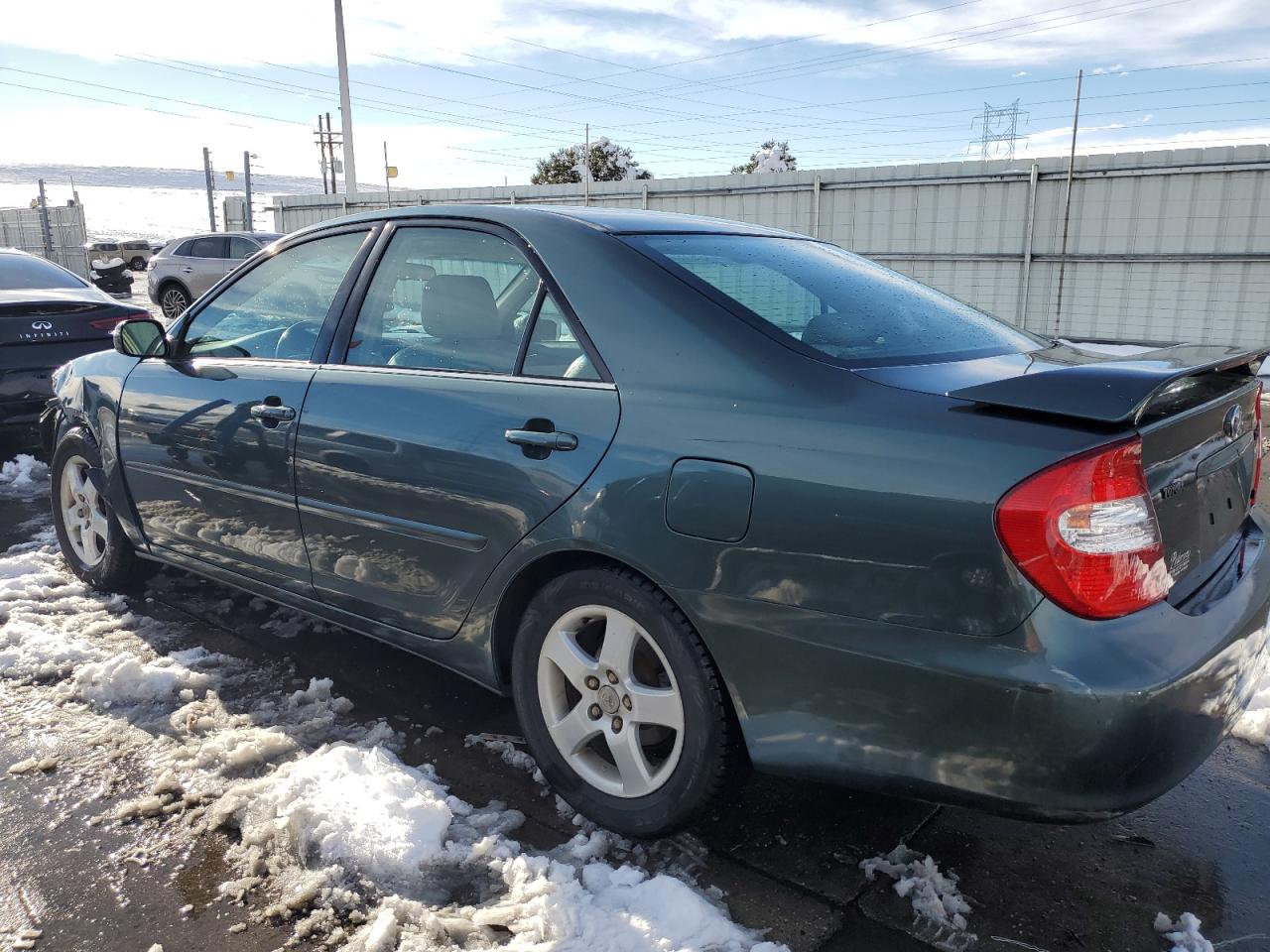 2002 Toyota Camry VIN 4T1BF30K22U500582 Copart auction photo, front end damage thumbnail 2