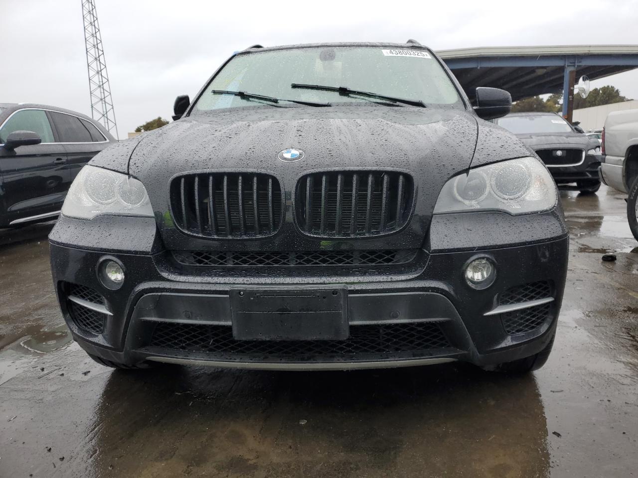 2013 BMW X5 VIN 5UXZV8C55DL899570 Copart auction photo, vandalism damage thumbnail 5
