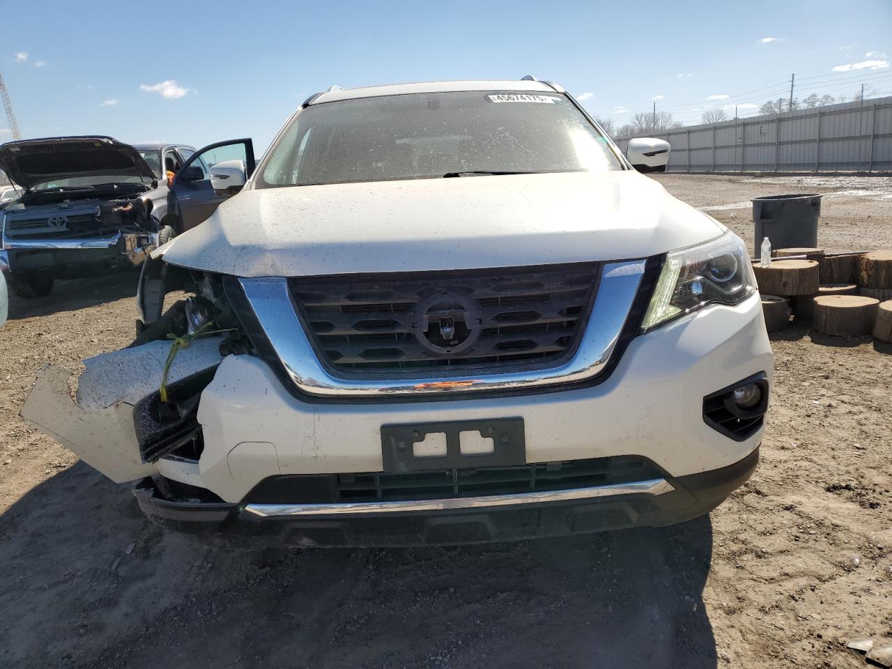 2017 Nissan Pathfinder VIN 5N1DR2MM4HC624776 Copart auction photo, front end damage thumbnail 5
