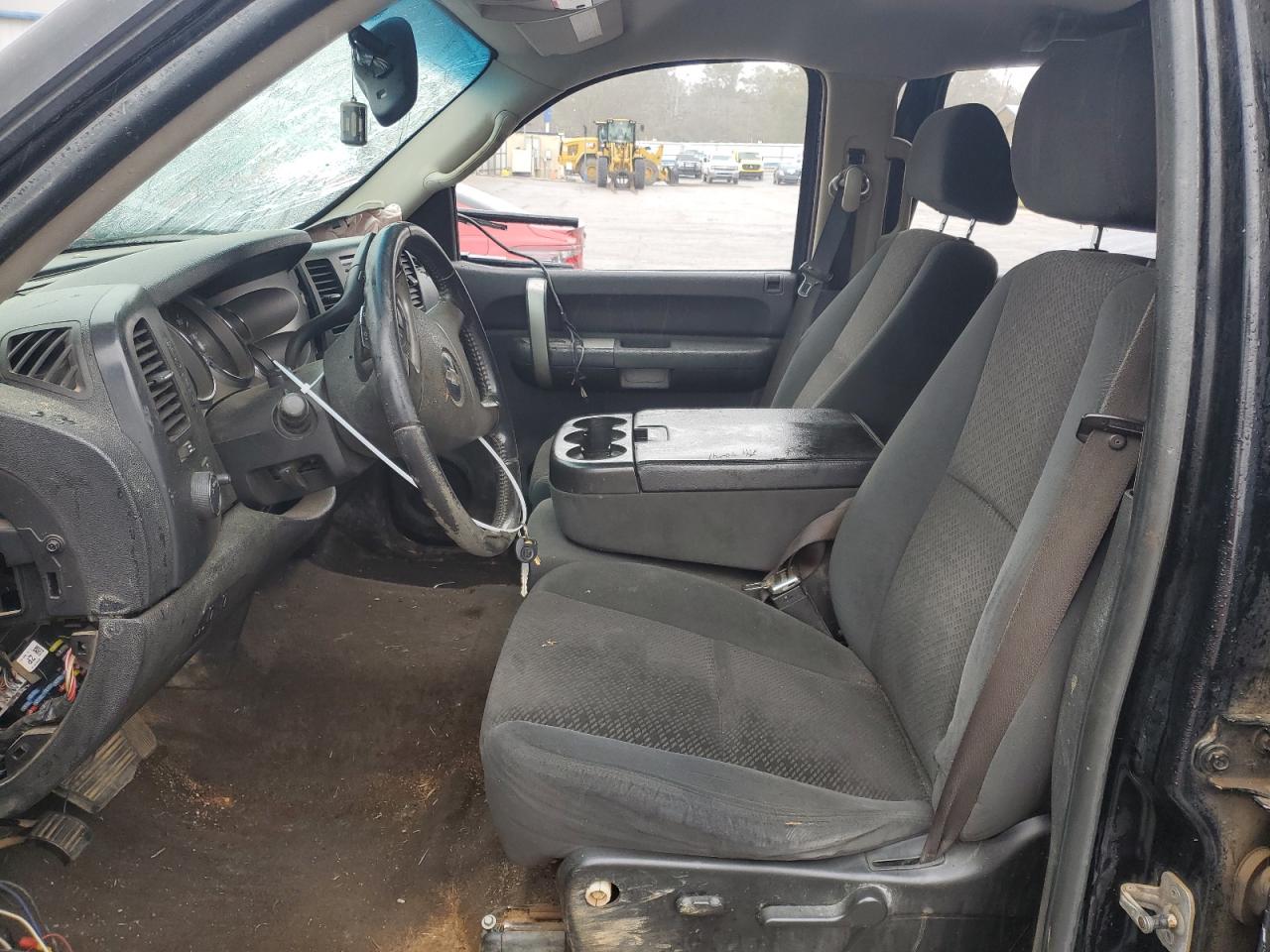 2007 Chevrolet Silverado VIN 1GCHK23667F512197 Copart auction photo, front end / side damage thumbnail 7