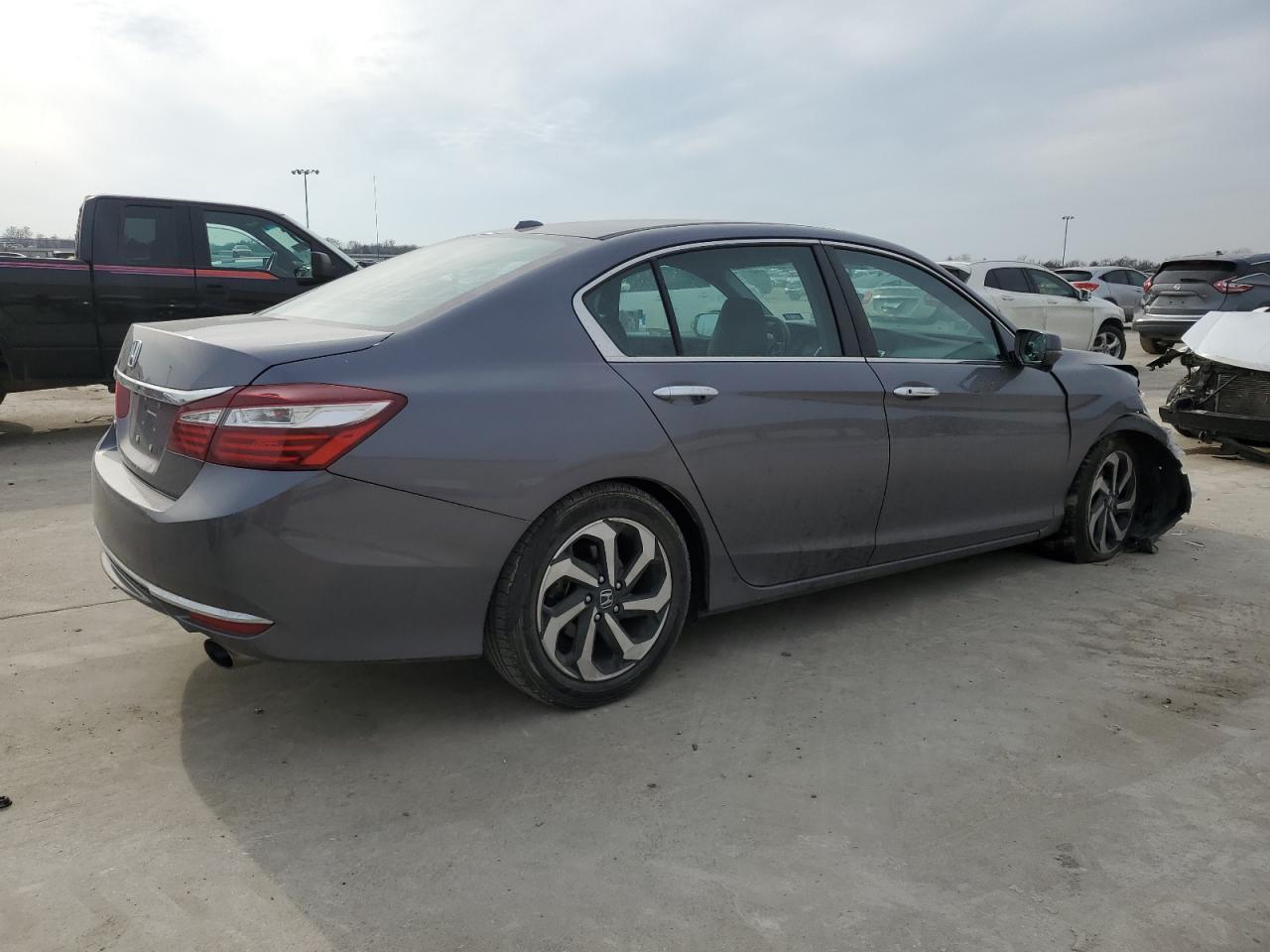2016 Honda Accord VIN 1HGCR2F87GA042442 Copart auction photo, undercarriage / front end damage thumbnail 3
