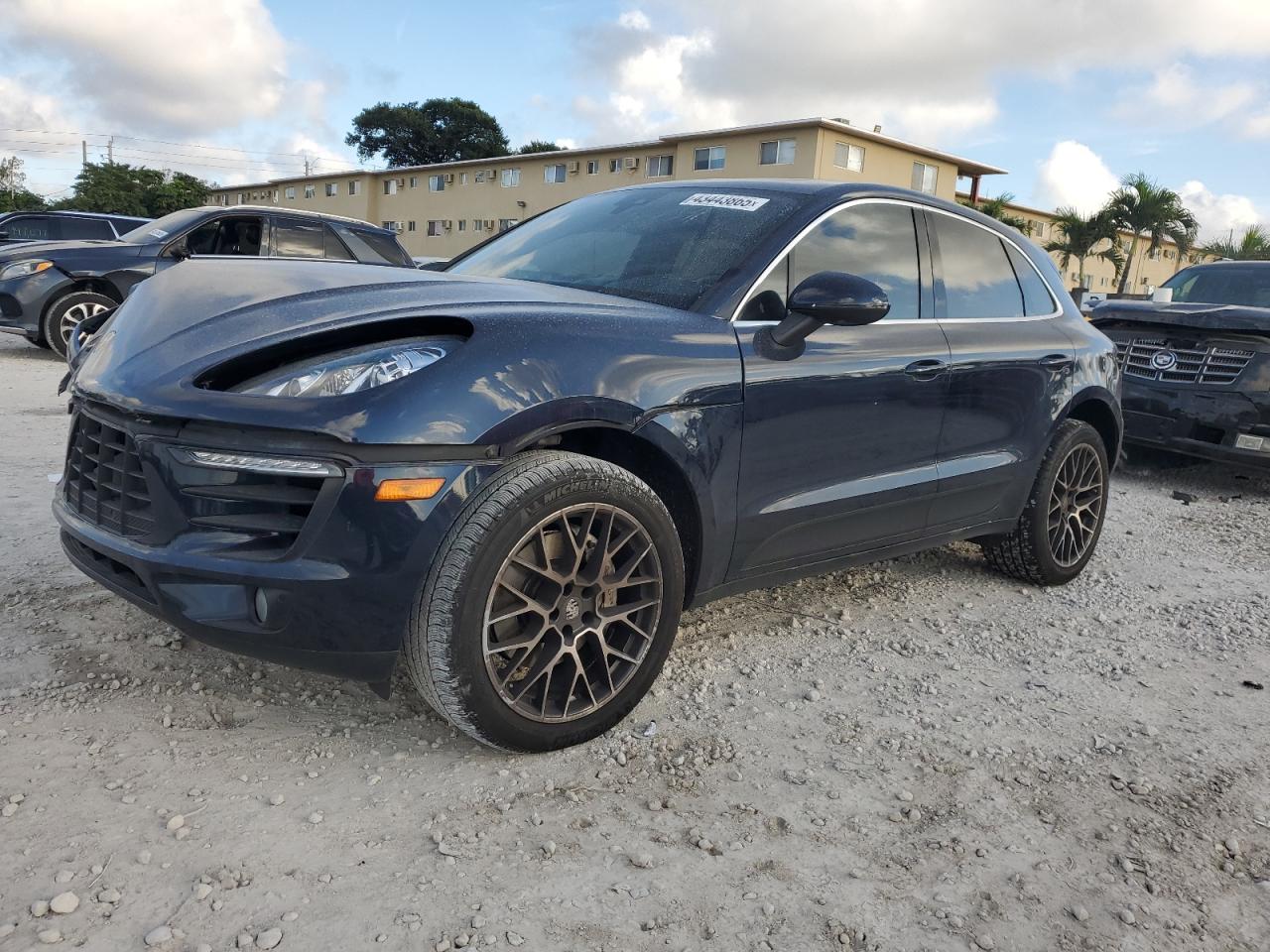 2018 Porsche Macan VIN WP1AB2A56JLB35860