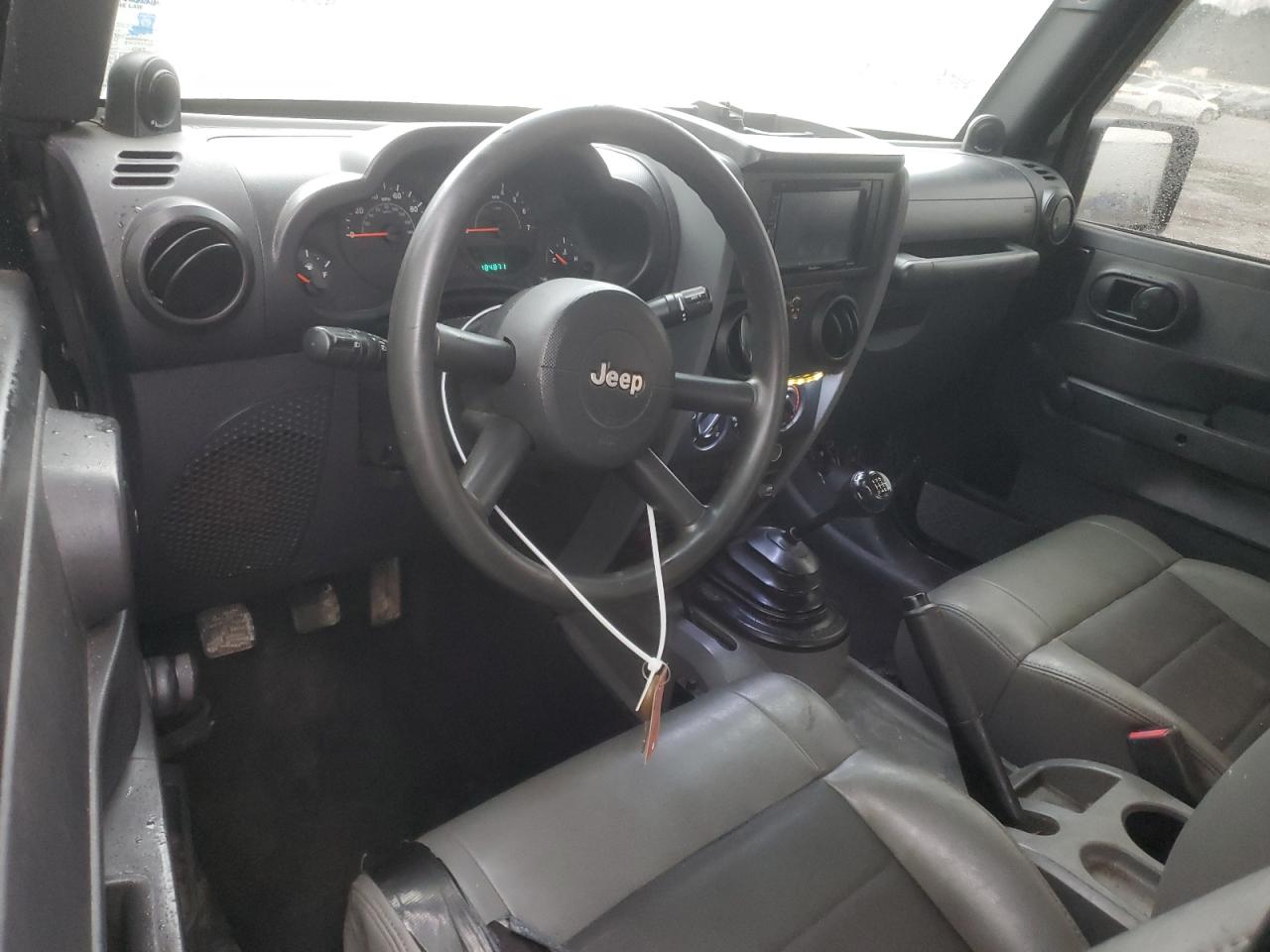 2009 Jeep Wrangler VIN 1J4FA24159L735603 Copart auction photo, rear end / minor dent/scratches damage thumbnail 8