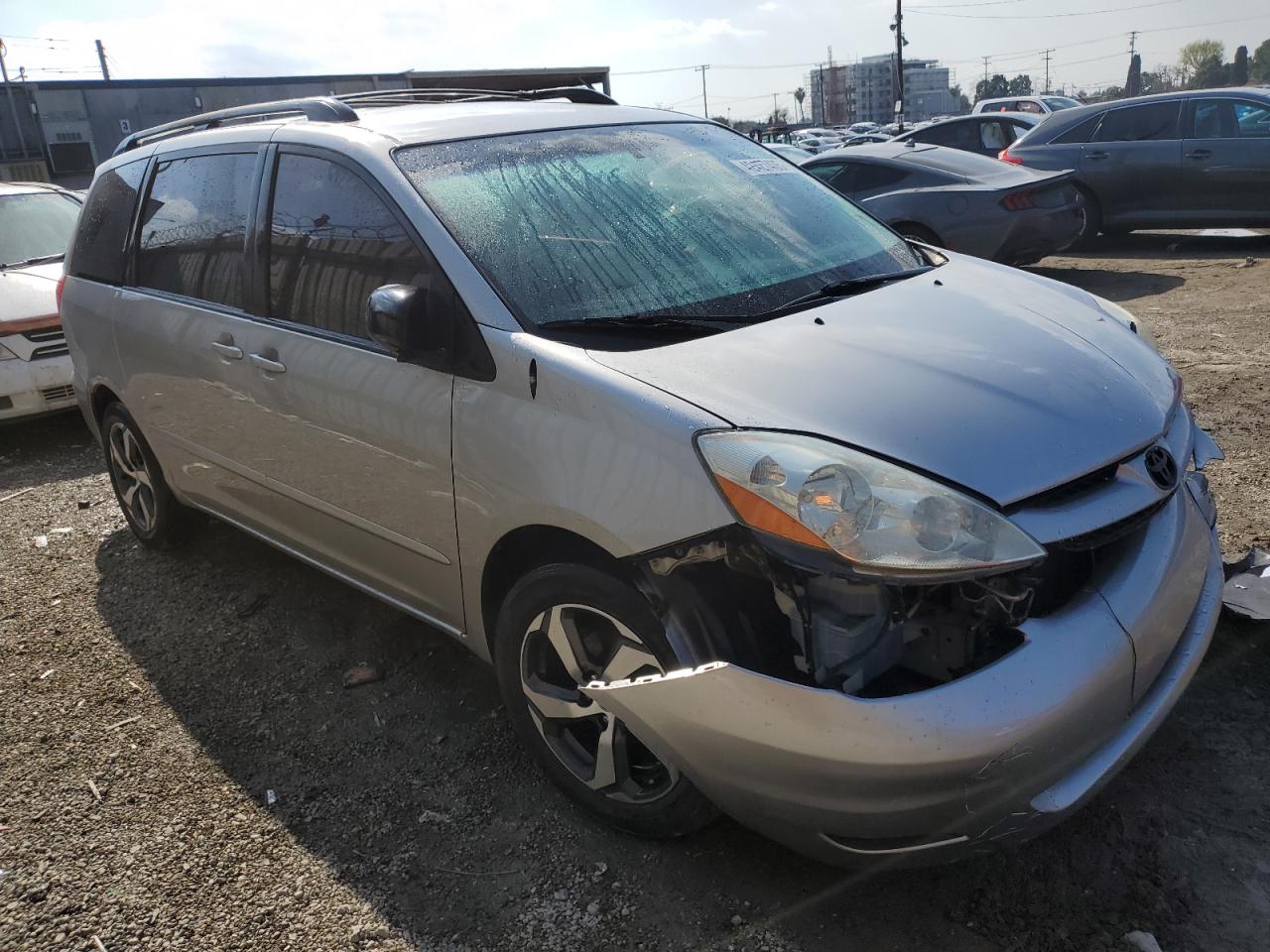 2006 Toyota Sienna VIN 5TDZA23C56S422941 Copart auction photo, front end damage thumbnail 4
