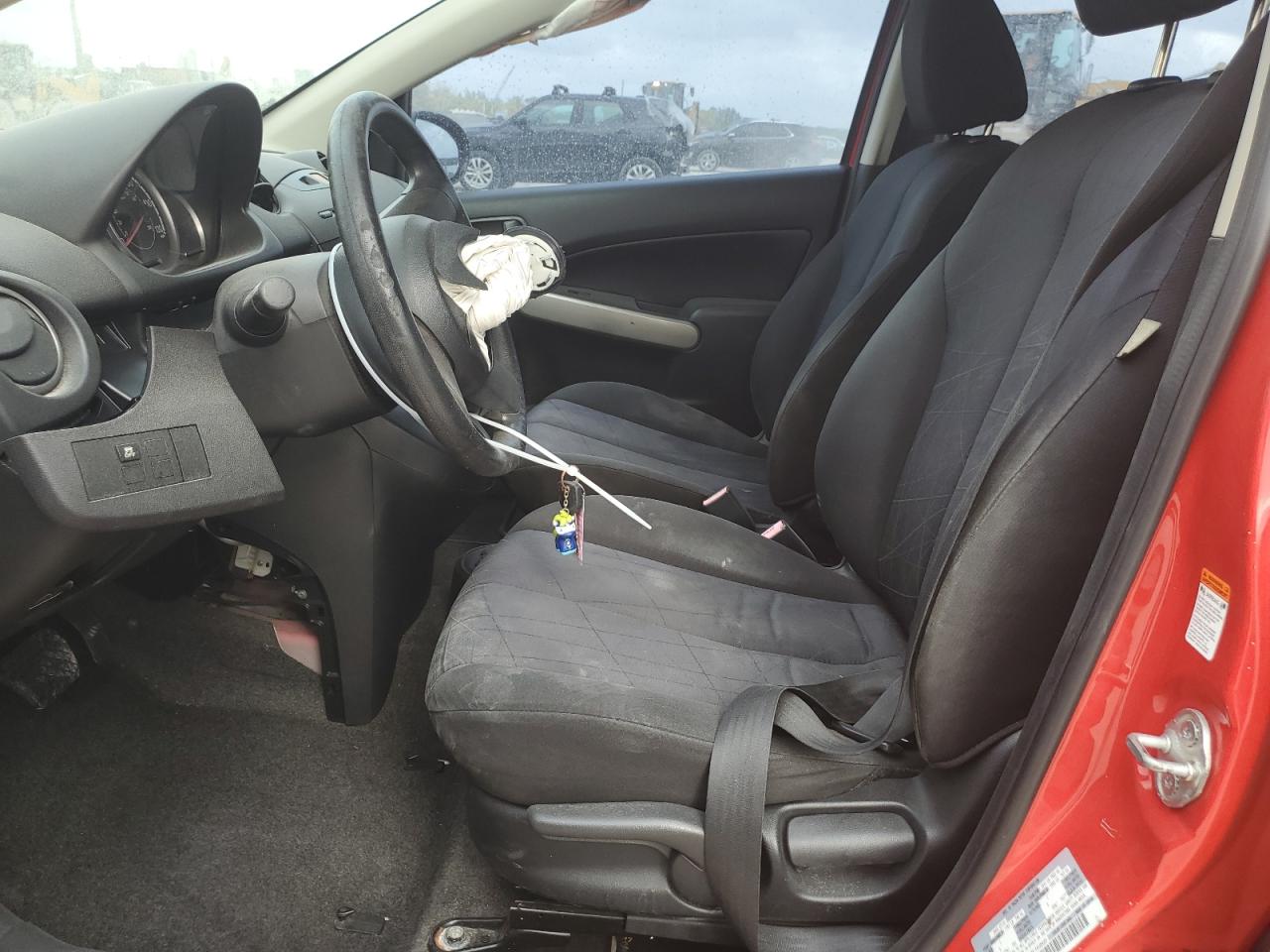 2011 Mazda 2 VIN JM1DE1HY0B0104039 Copart auction photo, front end / minor dent/scratches damage thumbnail 7