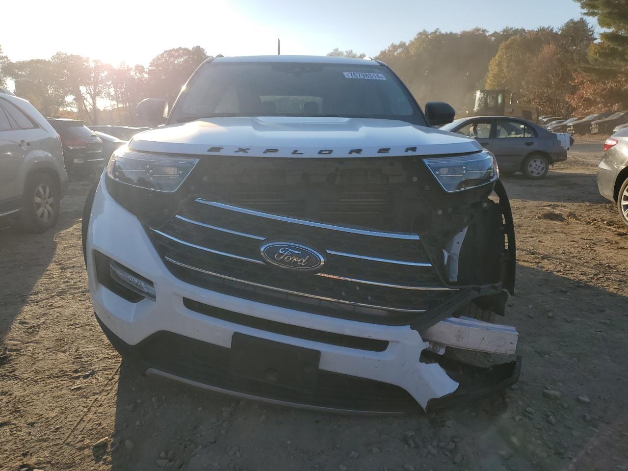 2020 Ford Explorer VIN 1FMSK8DH1LGC55216 Copart auction photo, front end damage thumbnail 5