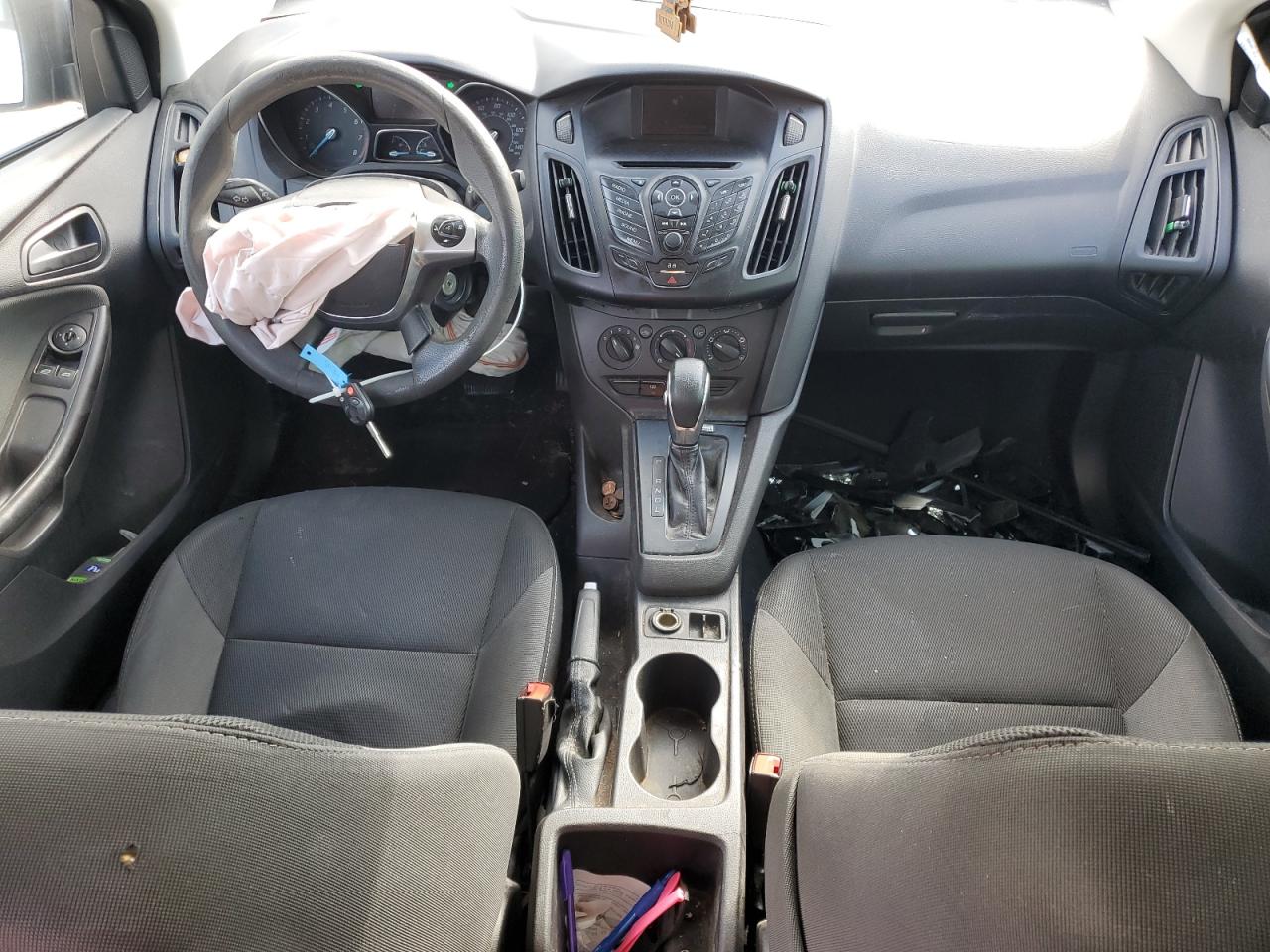 2014 Ford Focus VIN 1FADP3E24EL381372 Copart auction photo, front end / minor dent/scratches damage thumbnail 8