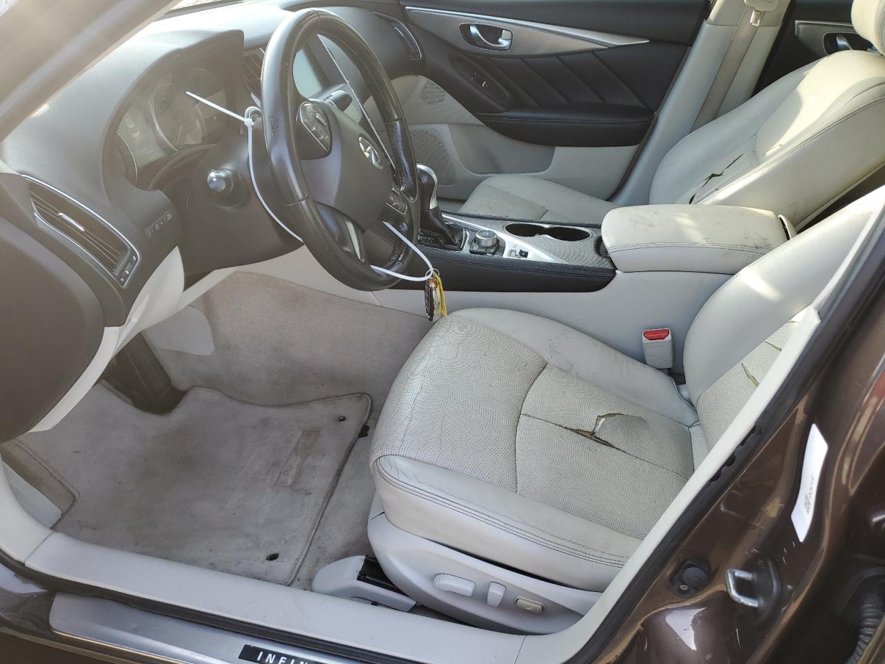 2014 Infiniti Q50 VIN JN1BV7AP2EM672952 Copart auction photo, vandalism / mechanical damage thumbnail 7