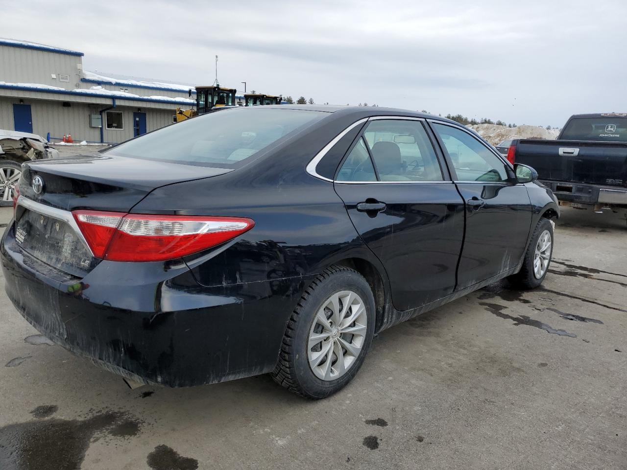 2017 Toyota Camry VIN 4T1BF1FK6HU785968 Copart auction photo, front end damage thumbnail 3