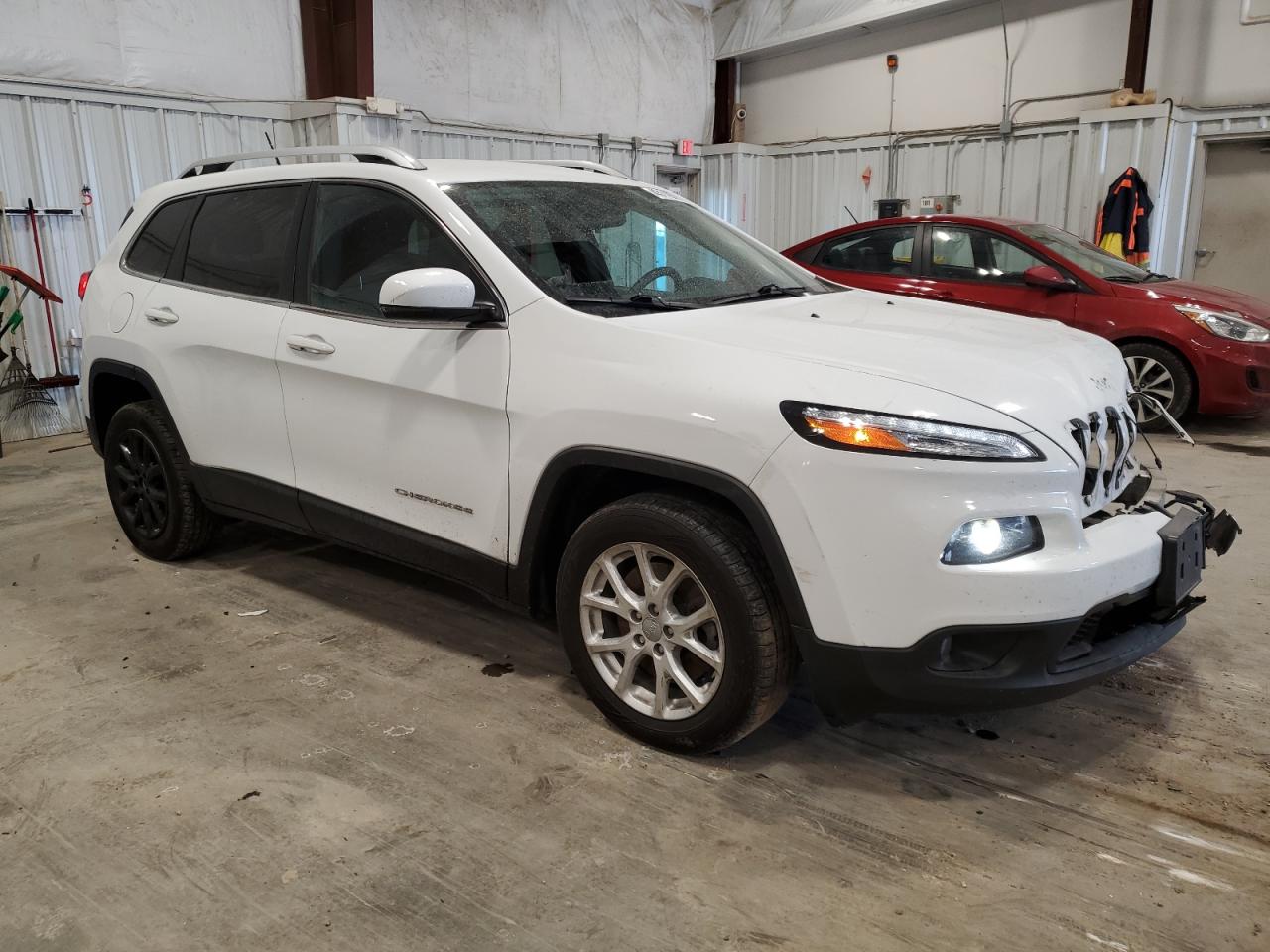 2017 Jeep Grand Cherokee VIN 1C4PJLCB4HW604721 Copart auction photo, front end / minor dent/scratches damage thumbnail 4