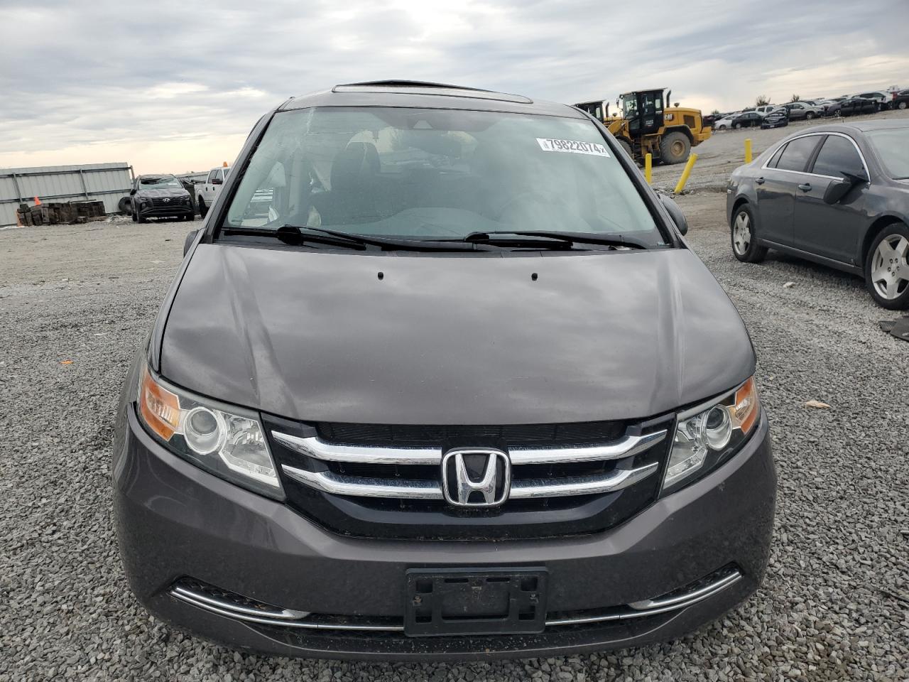 2014 Honda Odyssey VIN 5FNRL5H61EB089736 Copart auction photo, side / rear end damage thumbnail 5