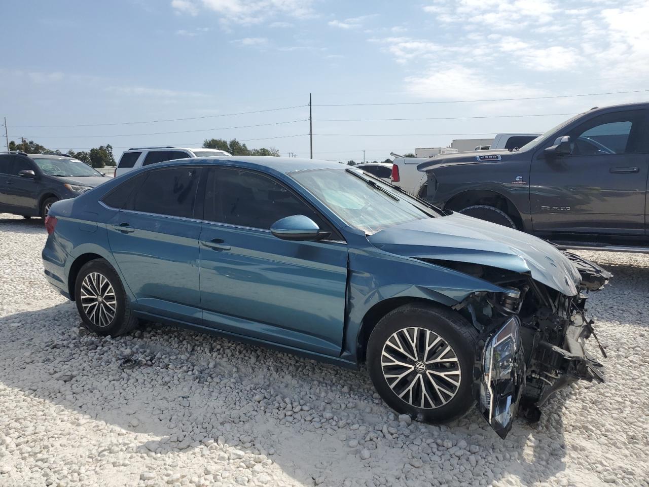 2021 Volkswagen Jetta VIN 3VWC57BUXMM015516 Copart auction photo, front end damage thumbnail 4