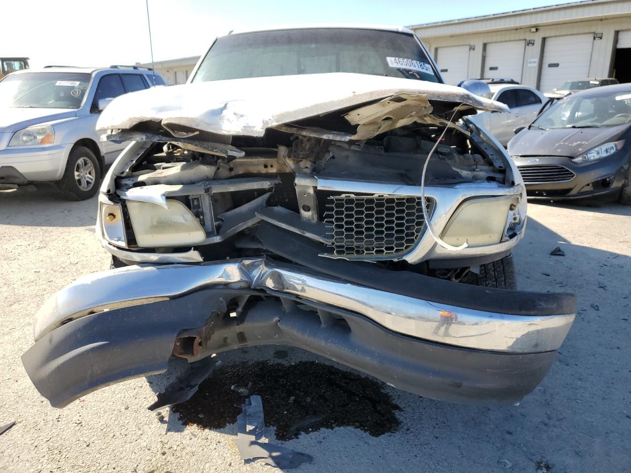 2002 Ford F-150 VIN 1FTRW07L12KA10596 Copart auction photo, all over / front end damage thumbnail 5