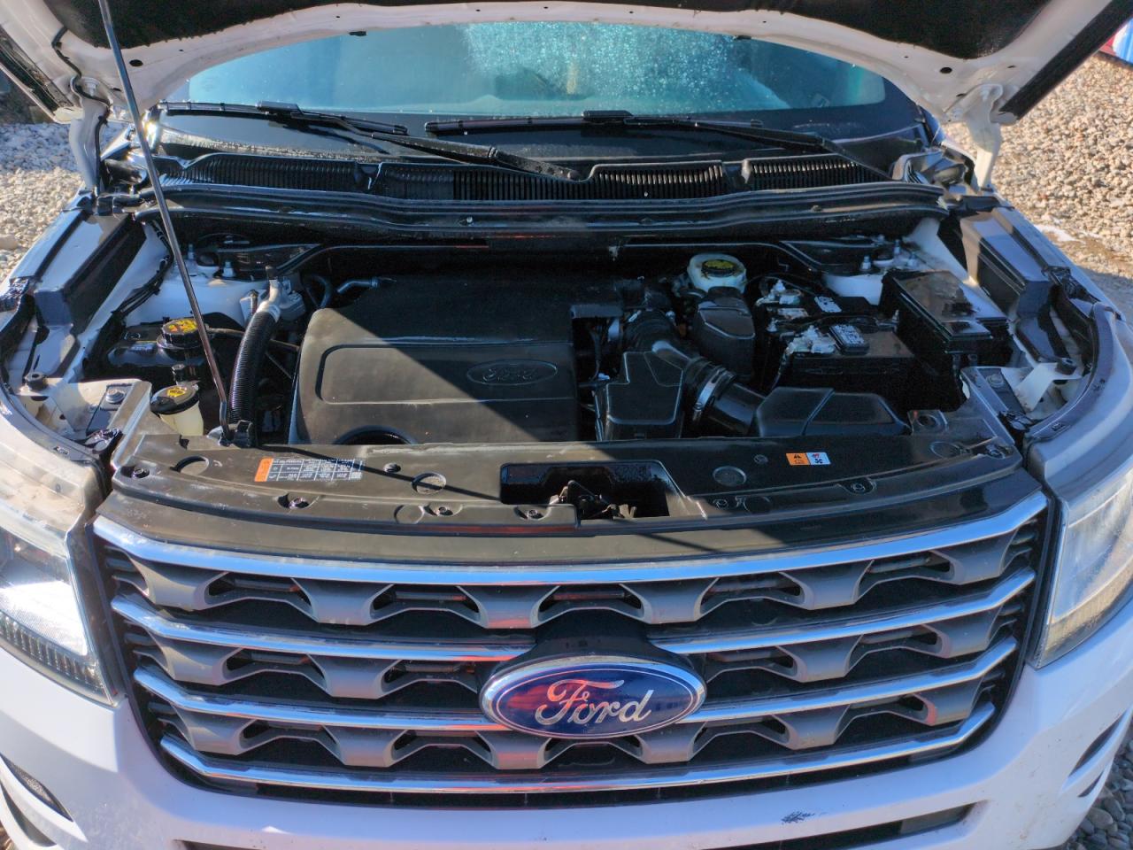 2016 Ford Explorer VIN 1FM5K8B88GGC86713 Copart auction photo, front end damage thumbnail 11