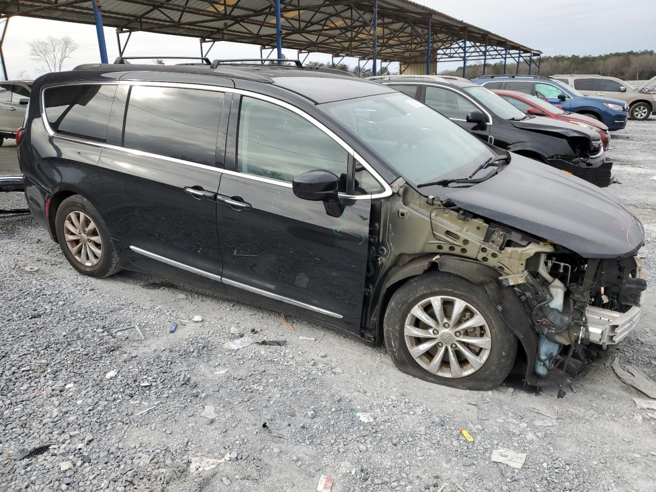 2017 Chrysler Pacifica VIN 2C4RC1BGXHR535210 Copart auction photo, front end damage thumbnail 4