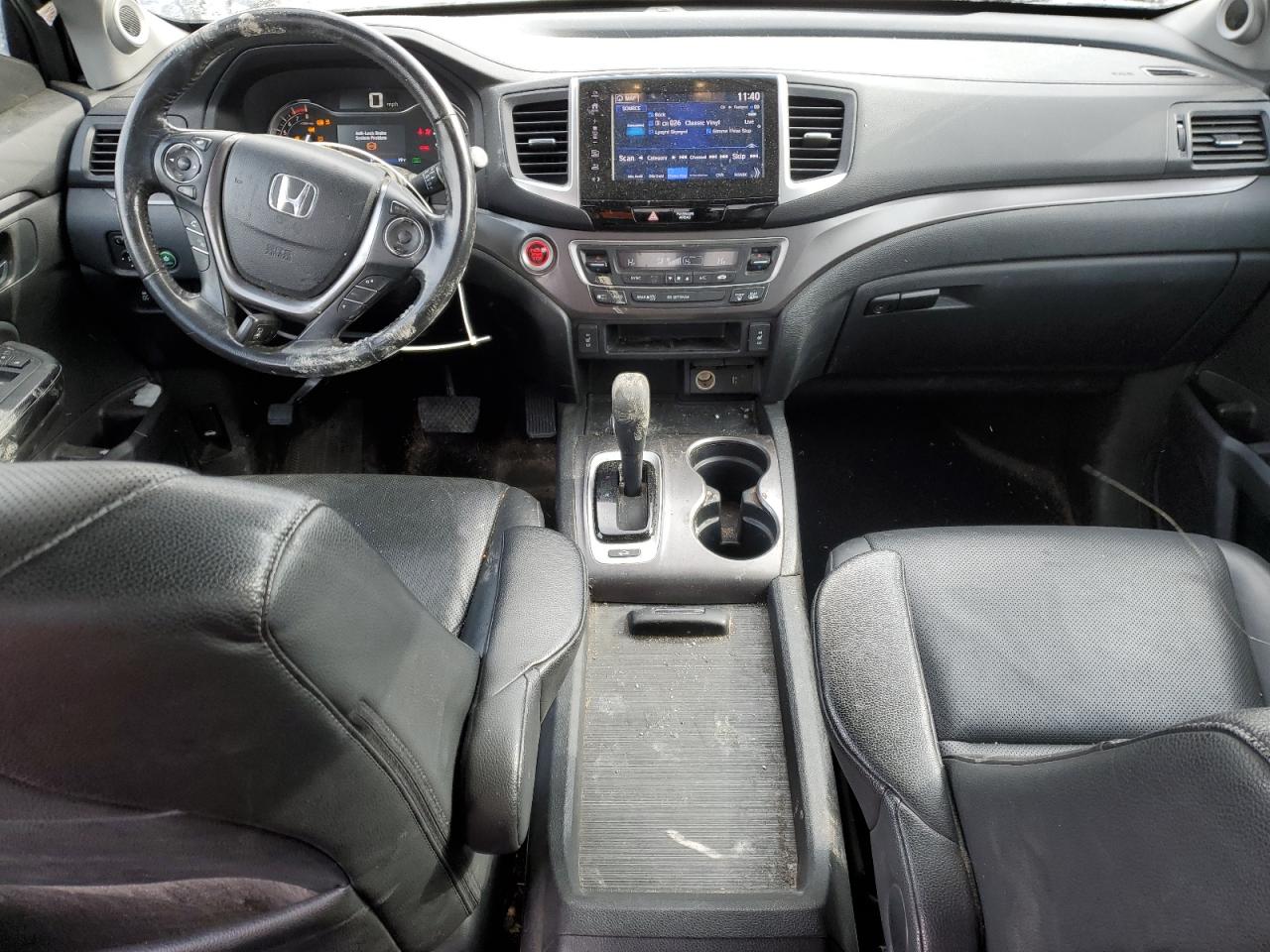 2017 Honda Ridgeline VIN 5FPYK3F67HB025220 Copart auction photo, side / front end damage thumbnail 8