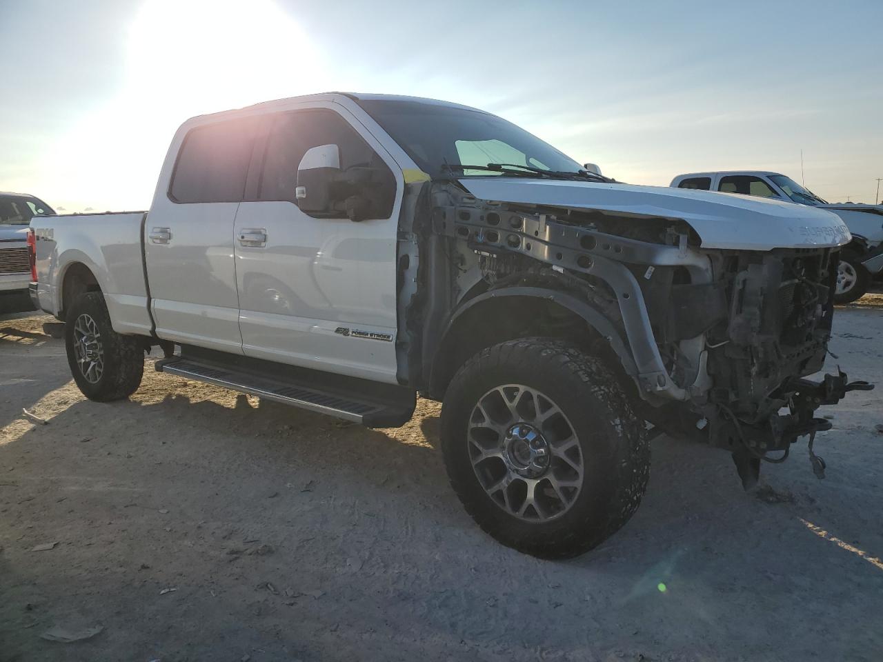 2021 Ford F250 VIN 1FT8W2BT5MED19455 Copart auction photo, front end / side damage thumbnail 4