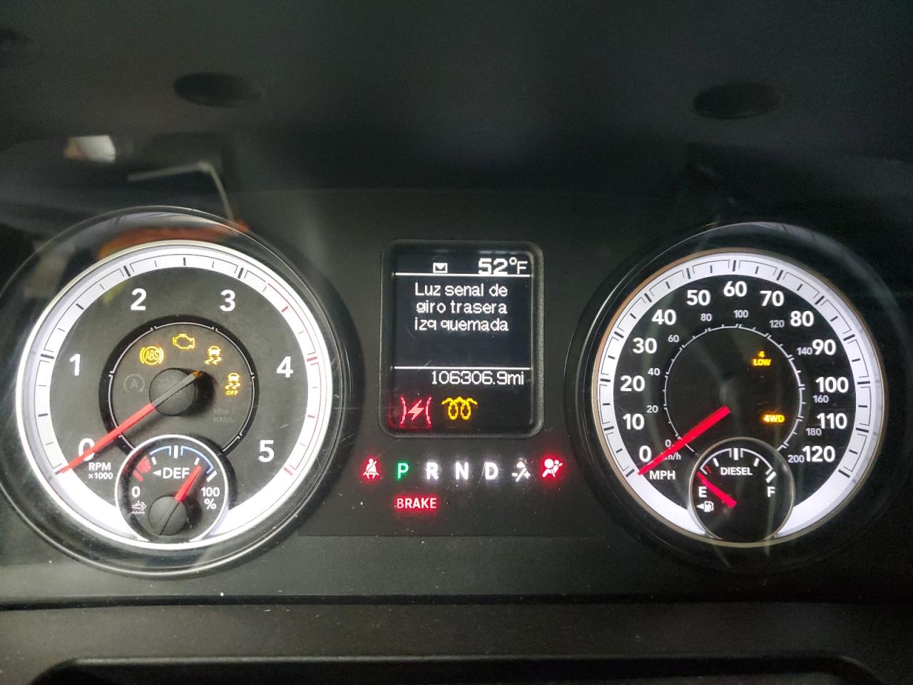2015 RAM 3500 VIN 3C63R3GL1FG702652 Copart auction photo, front end / undercarriage damage thumbnail 9