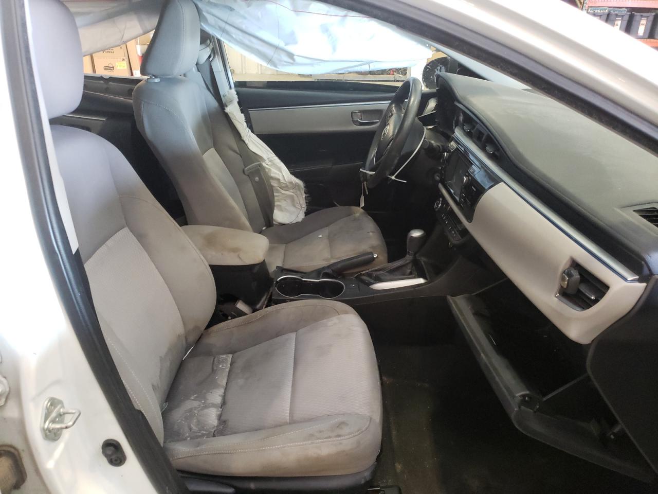 2014 Toyota Corolla VIN 5YFBURHE3EP001870 Copart auction photo, side / front end damage thumbnail 7