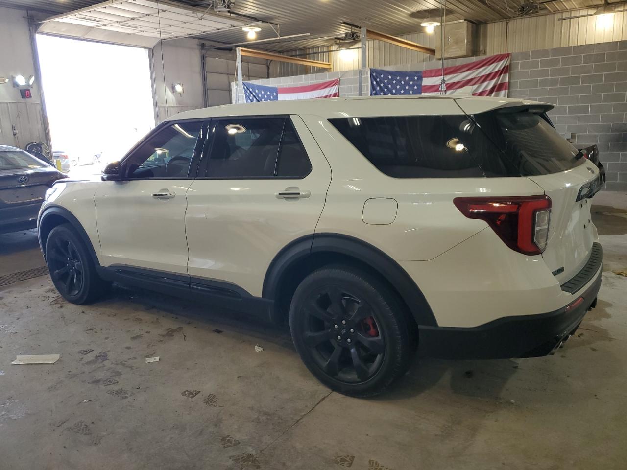 2022 Ford Explorer VIN 1FM5K8GC7NGB49370 Copart auction photo, front end damage thumbnail 2