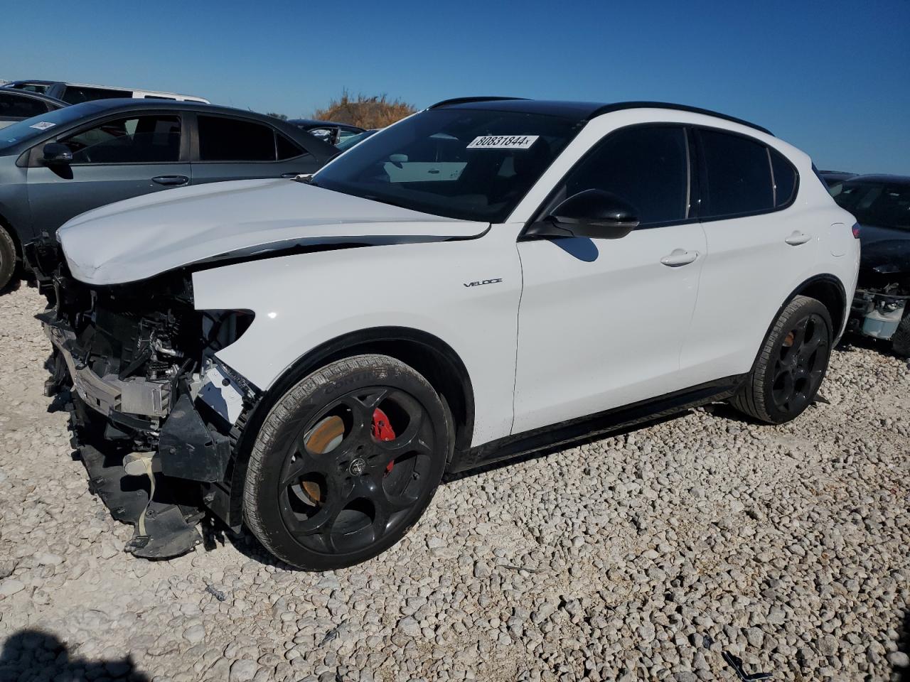 2024 Alfa Romeo Stelvio VIN ZASPAKBN3R7D71620