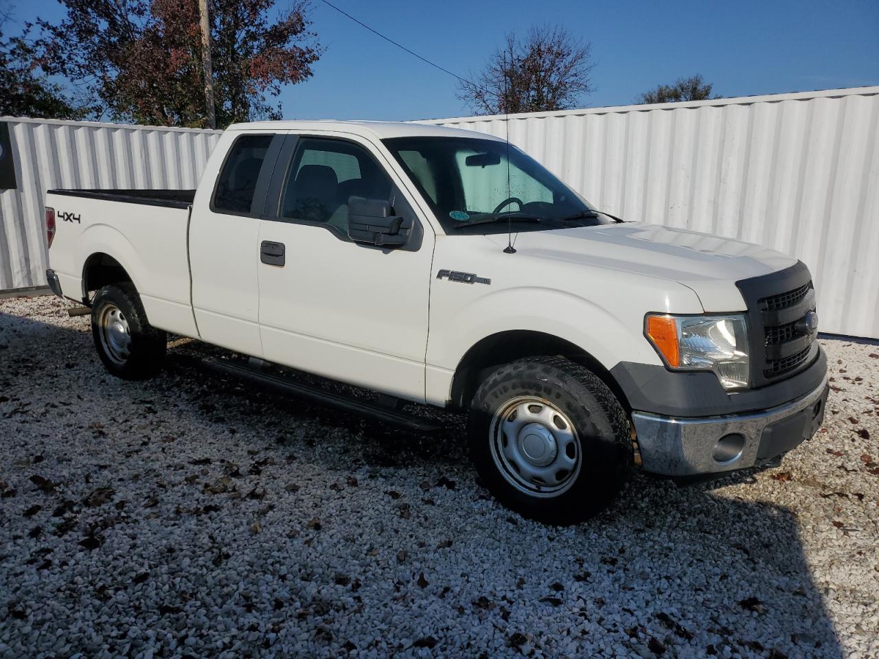 2013 Ford F-150 VIN 1FTEX1EM7DFE08808 Copart auction photo, mechanical / minor dent/scratches damage thumbnail 4