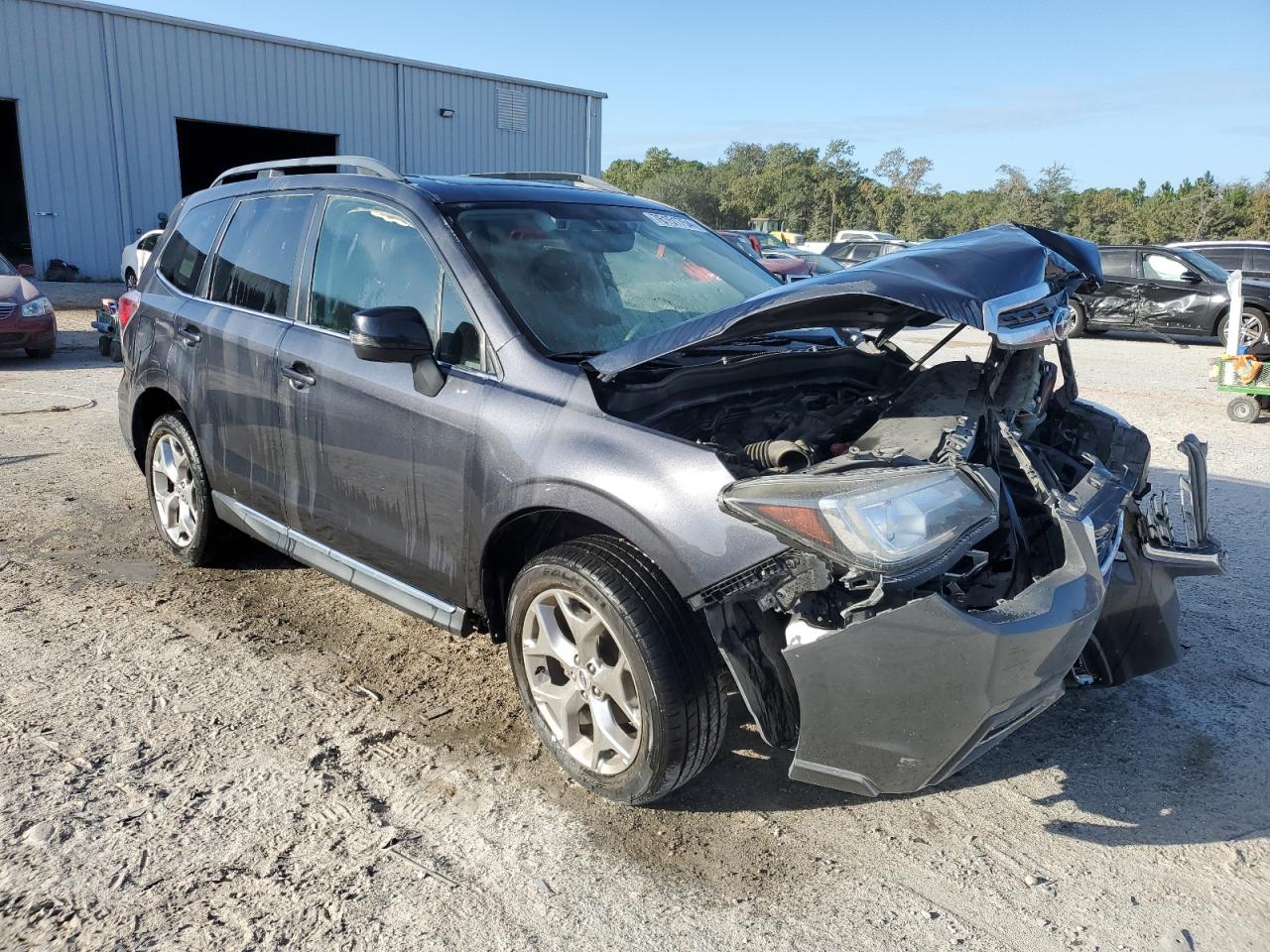 2017 Subaru Forester VIN JF2SJAWC6HH491136 Copart auction photo, front end damage thumbnail 4