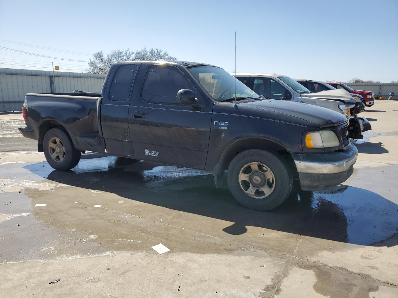 2003 Ford F-150 VIN 1FTRX07WX3KC55888 Copart auction photo, side / minor dent/scratches damage thumbnail 4