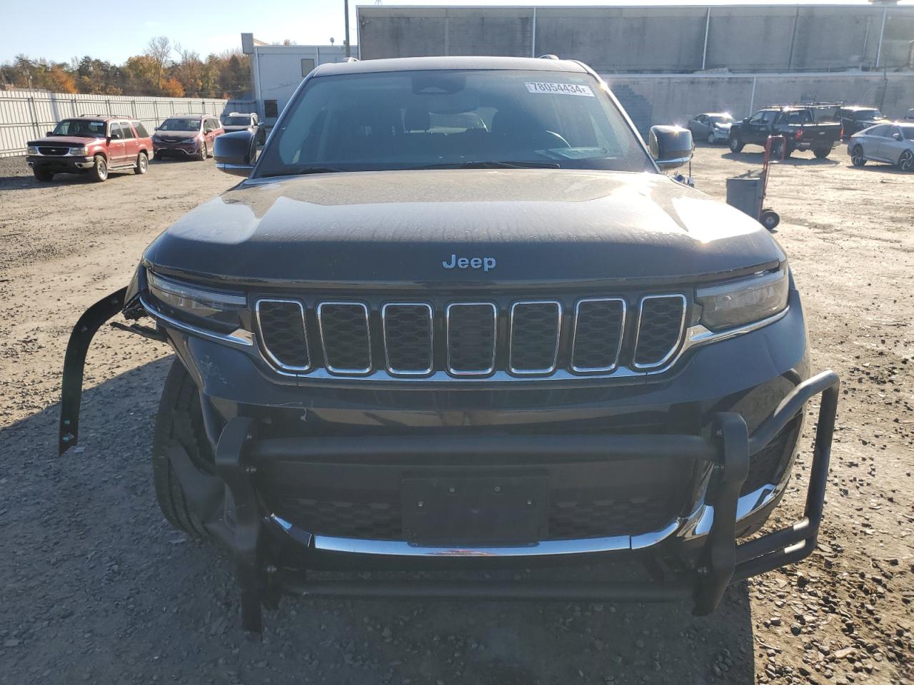 2021 Jeep Grand Cherokee VIN 1C4RJKBG7M8133274 Copart auction photo, front end / minor dent/scratches damage thumbnail 5