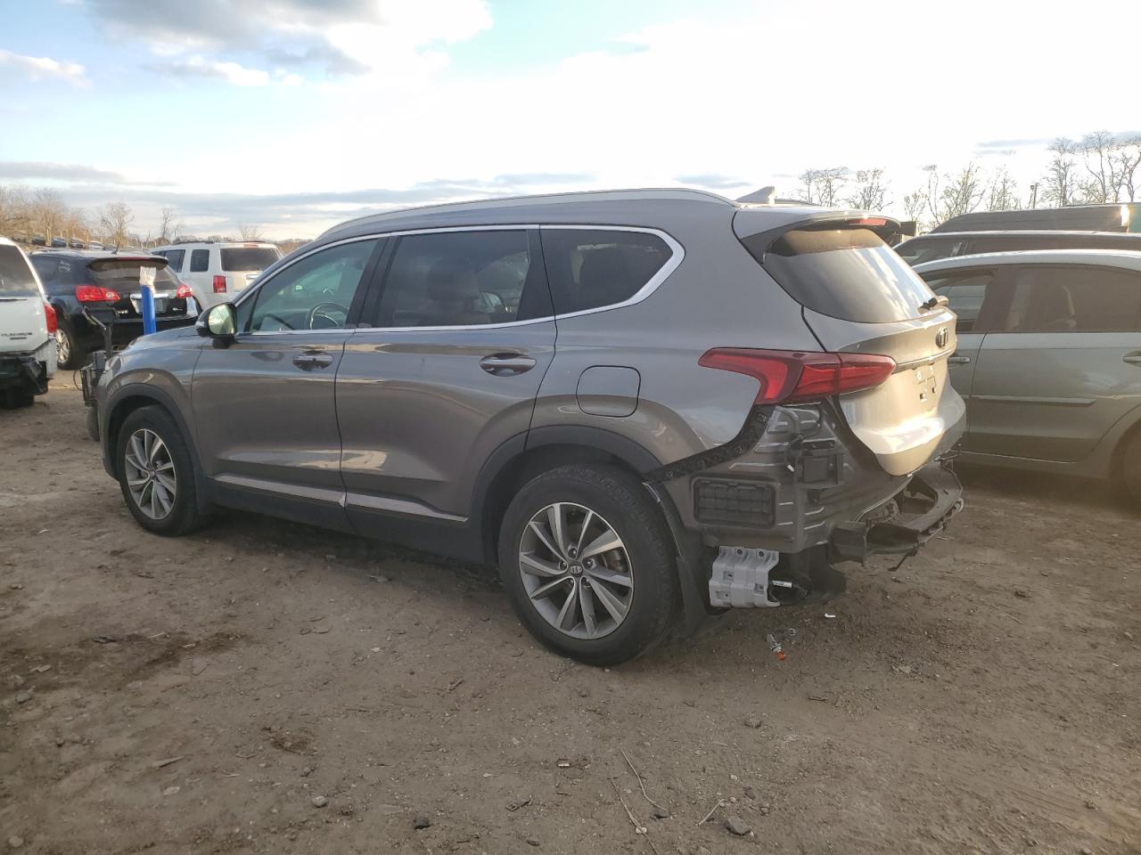 2020 Hyundai Santa Fe VIN 5NMS5CAD4LH165356 Copart auction photo, rear end damage thumbnail 2