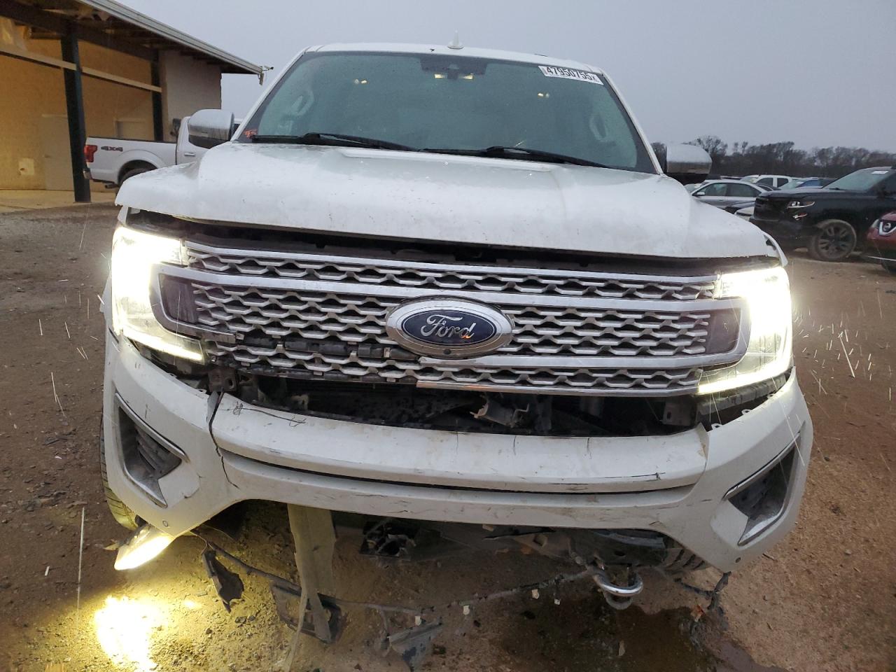 2020 Ford Expedition VIN 1FMJU1MT6LEA65120 Copart auction photo, front end damage thumbnail 5