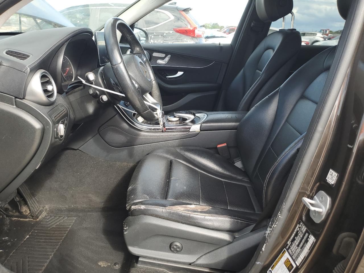 2016 Mercedes-Benz GLC VIN WDC0G4JB2GF062360 Copart auction photo, front end / minor dent/scratches damage thumbnail 7