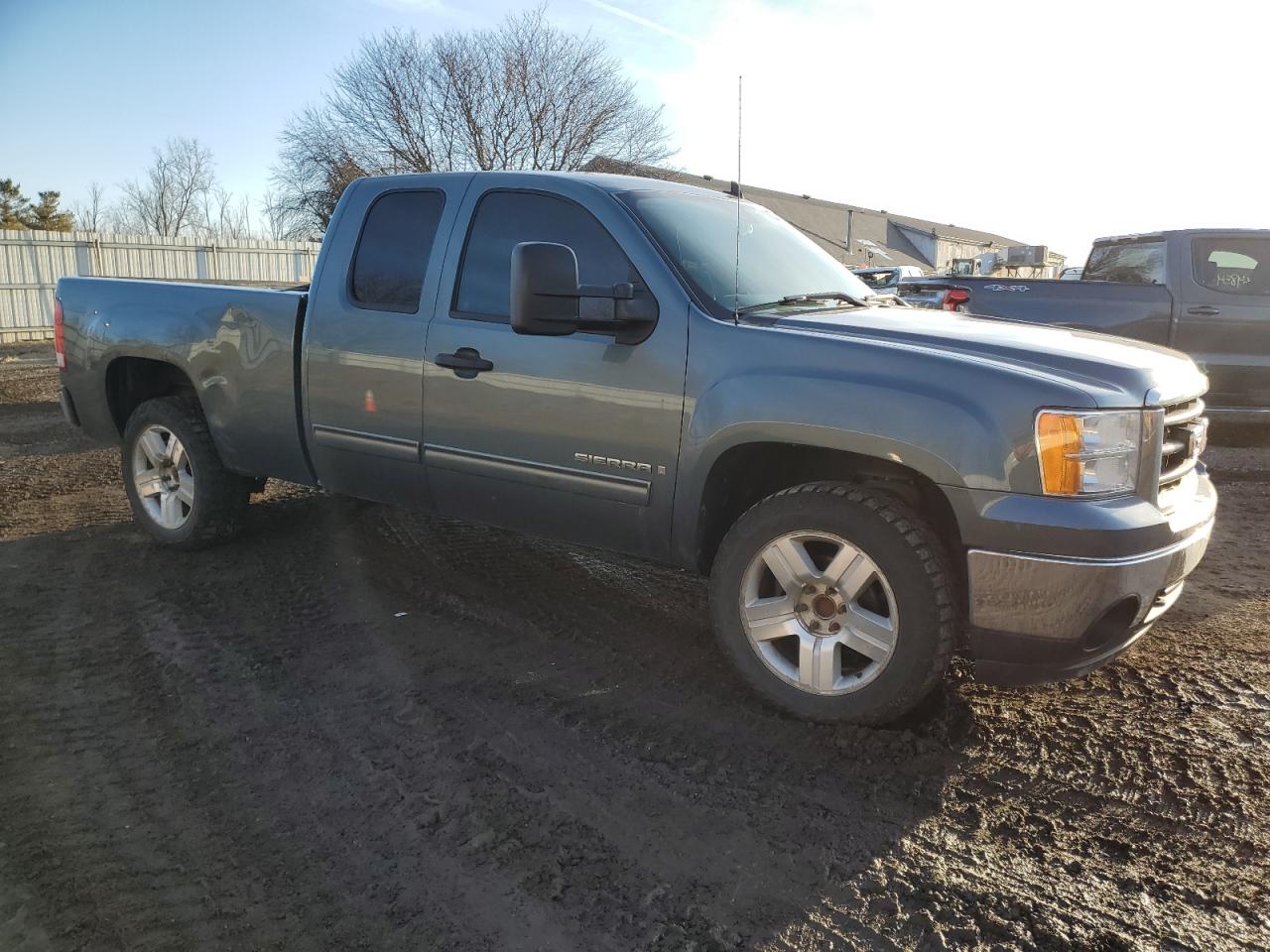 2008 GMC Sierra VIN 2GTEC19J581285311 Copart auction photo, rear end / minor dent/scratches damage thumbnail 4
