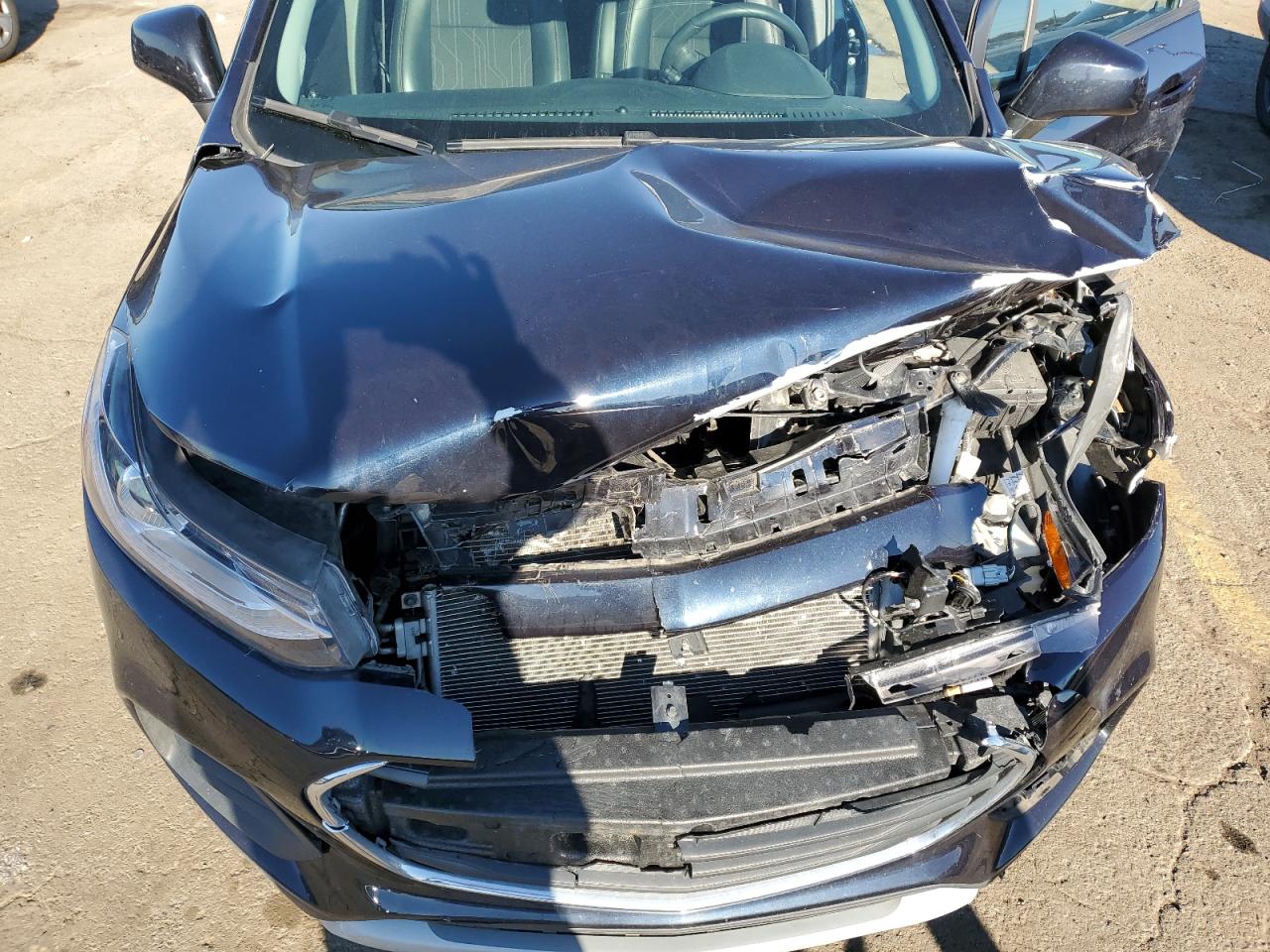 2021 Chevrolet Trax VIN KL7CJPSB4MB339126 Copart auction photo, front end damage thumbnail 11