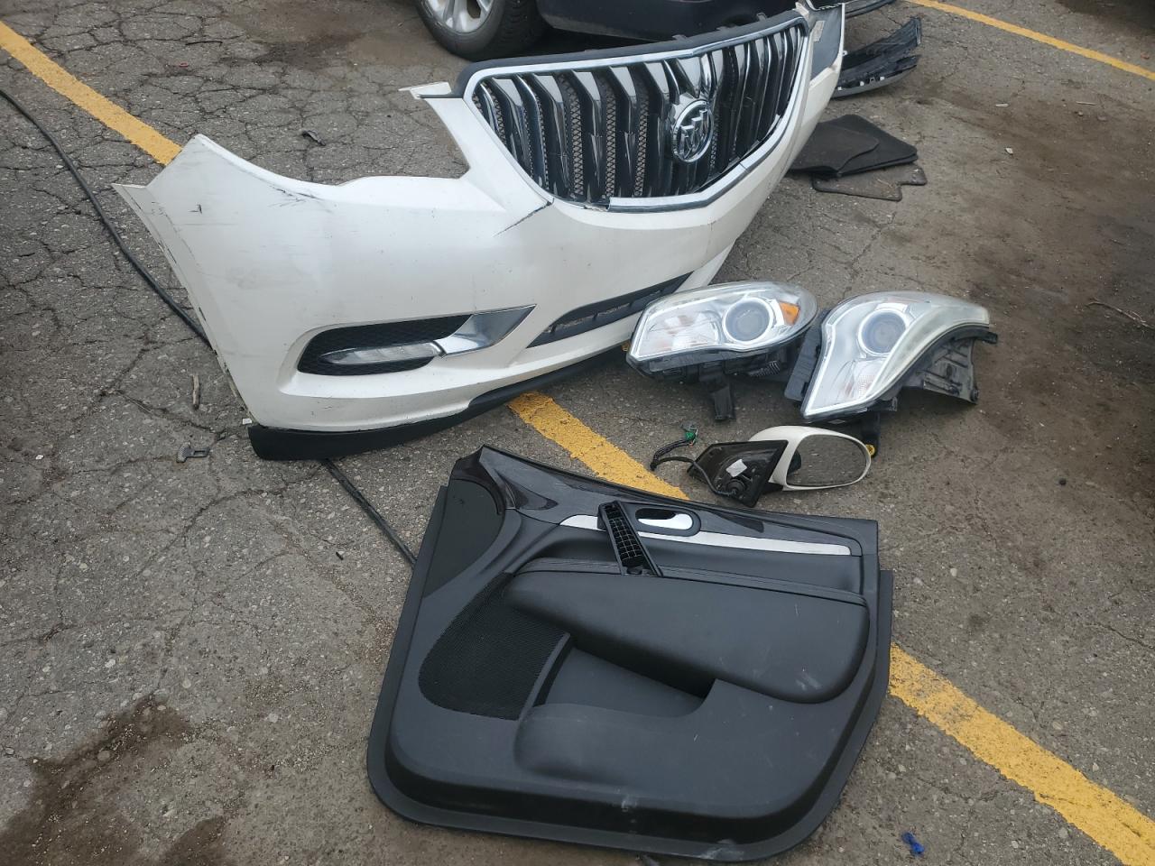 2015 Buick Enclave VIN 5GAKVBKD1FJ227014 Copart auction photo, front end damage thumbnail 13